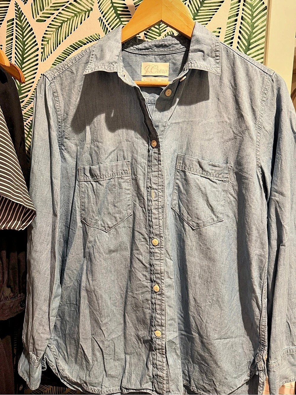 J.Crew Classic Fit Chambray Shirt Blue Button Down Shirt